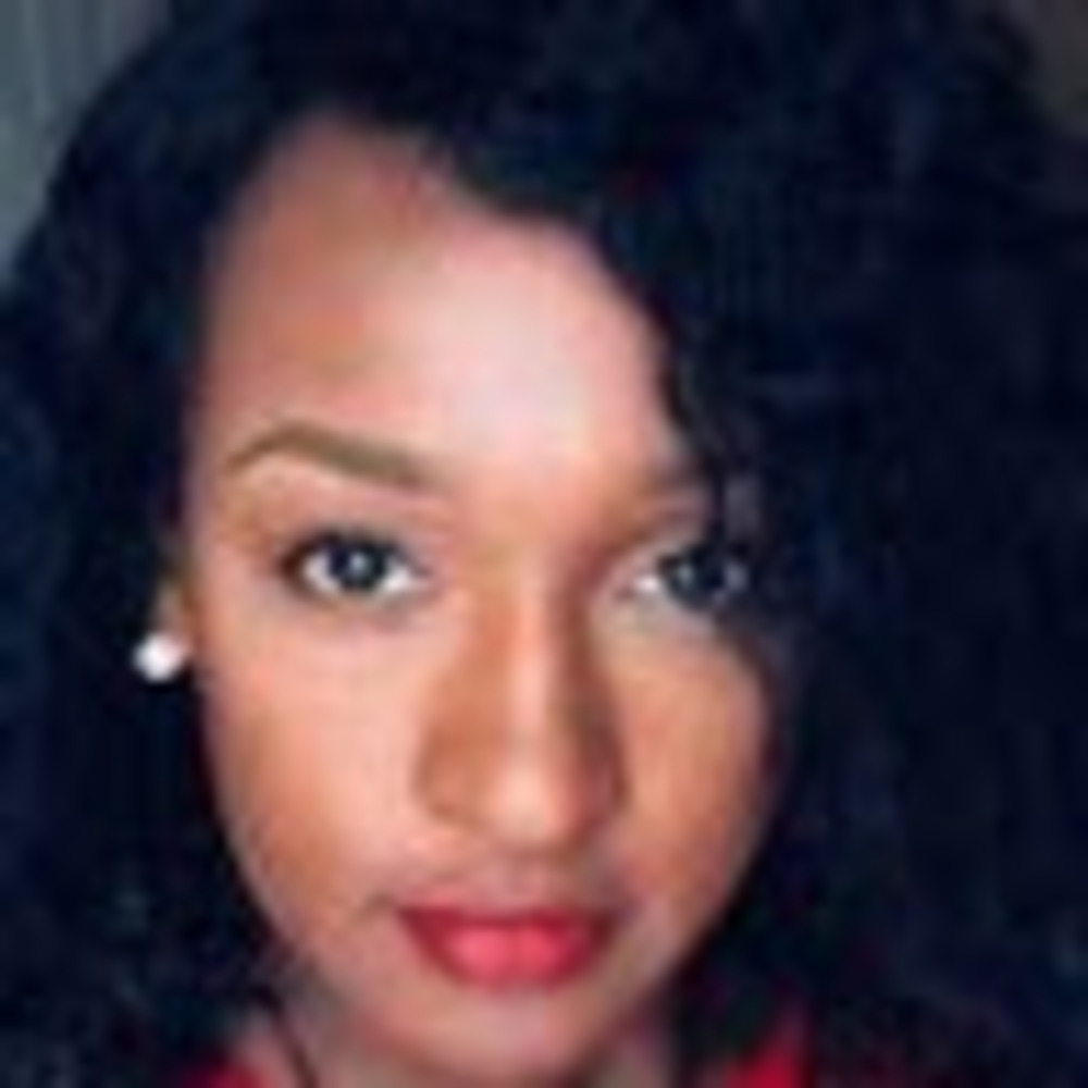 Meet your Posher, Isile